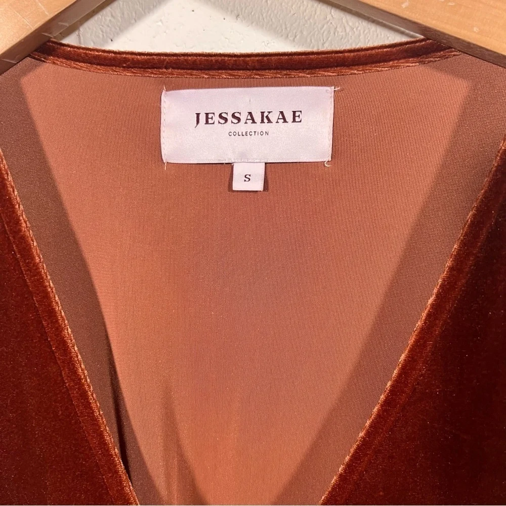 JessaKae Velvet Dress Size Small - Picture 4 of 5